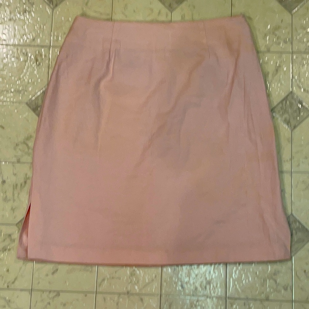 Soft Pink skirt fully lined size 4